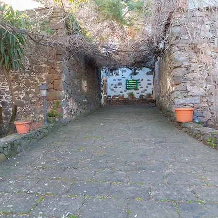 Sa Mola * Bonarcado